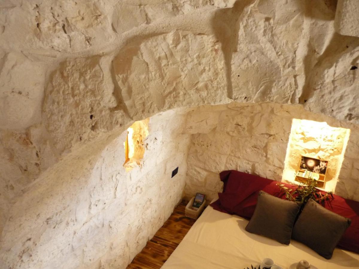 Trullo Amenil Con Piscina Villa San Michele Salentino Buitenkant foto