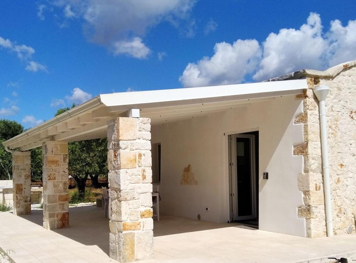 Trullo Amenil Con Piscina Villa San Michele Salentino Buitenkant foto